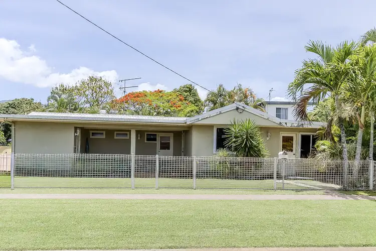 207 Victoria Street, Cardwell QLD 4849