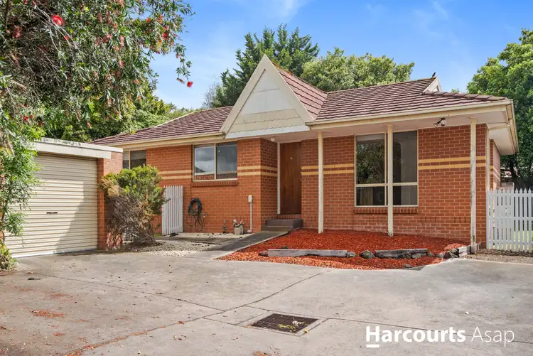 2/12 Meadow Wood Walk, Narre Warren VIC 3805