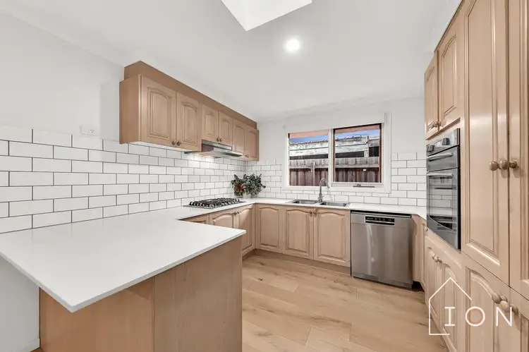 Fifth view of Homely house listing, 6 Maria Court, Cranbourne North VIC 3977