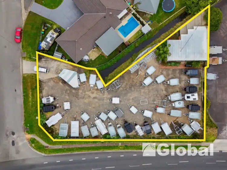 380-384 Pacific Highway, Belmont North NSW 2280