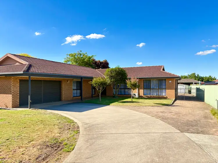 10 Lawson Street, Wodonga VIC 3690