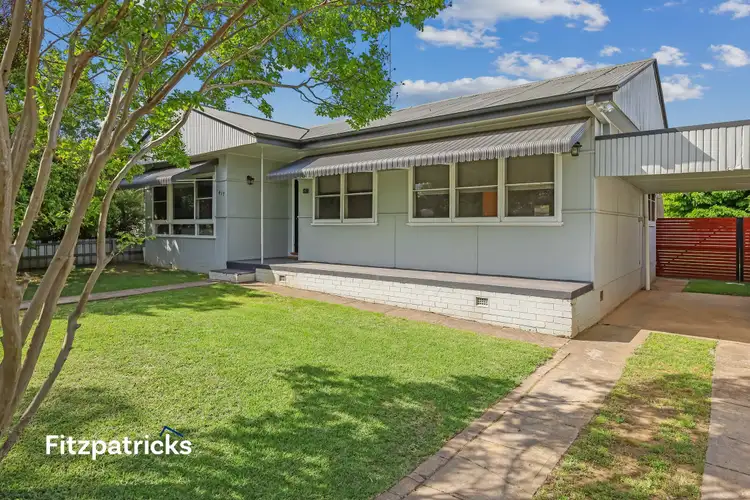 417 Lake Albert Road, Kooringal NSW 2650