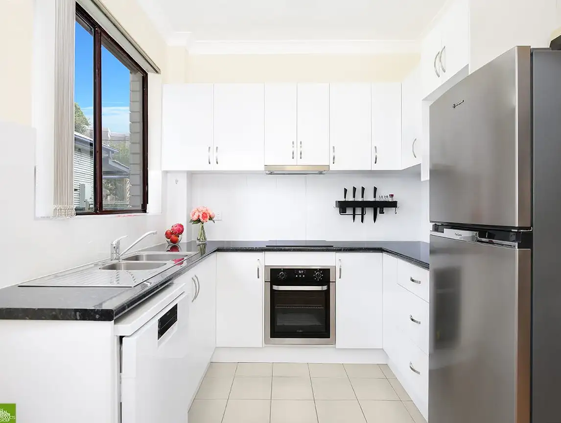 Main view of Homely unit listing, 2/13 Soudan Street, Fairy Meadow NSW 2519