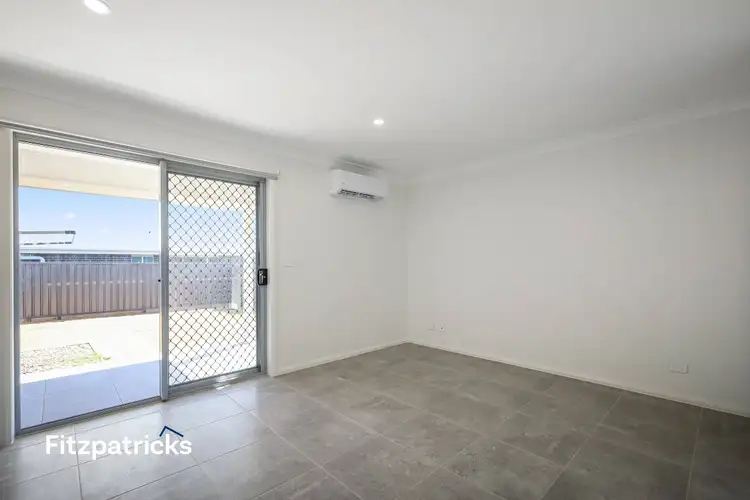 Fifth view of Homely unit listing, 1/4 Lacebark Drive, Forest Hill NSW 2651