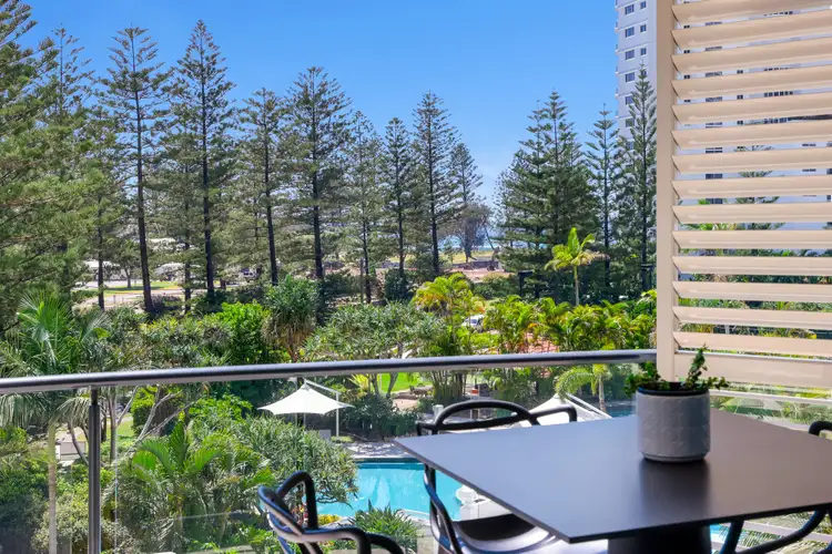 7/11 Peak Avenue, Main Beach QLD 4217