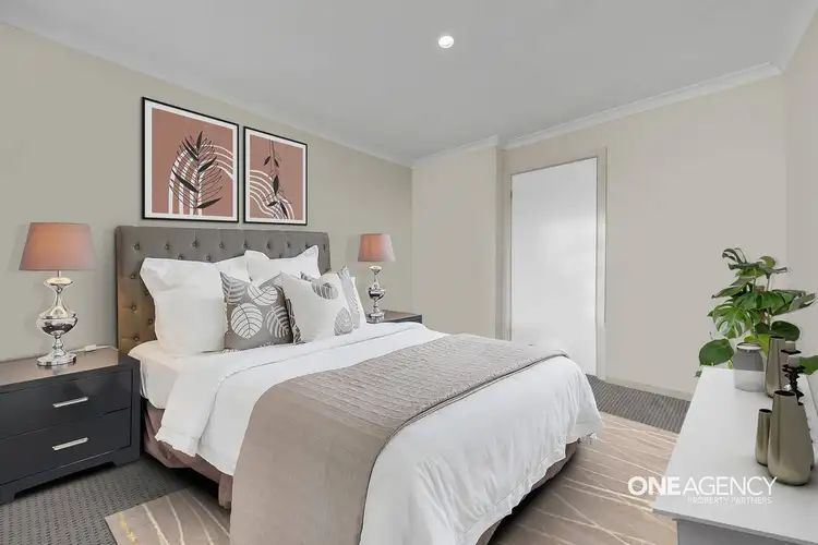 Sixth view of Homely house listing, 32 Featherbrook Drive, Point Cook VIC 3030