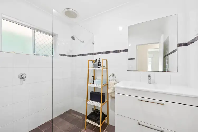 Fifth view of Homely villa listing, 4/59-61 Alfred Street, Long Jetty NSW 2261