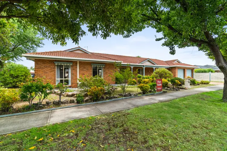 2 Jennifer Court, Sale VIC 3850