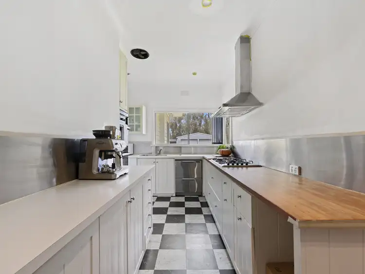 Fifth view of Homely rural property listing, 5156 Dartmoor-Hamilton Road, Branxholme VIC 3302