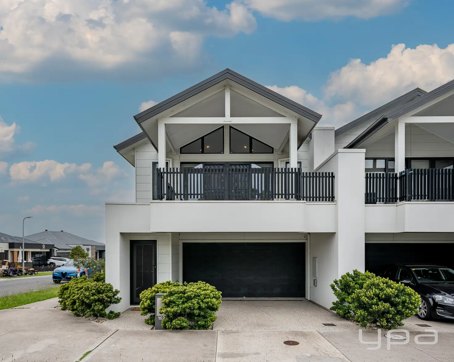 Main view of Homely townhouse listing, 162A Fairways Boulevard, Craigieburn VIC 3064