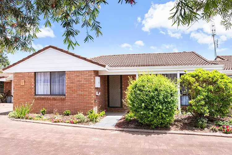 Second view of Homely house listing, 2/11 Melville Court, Geographe WA 6280