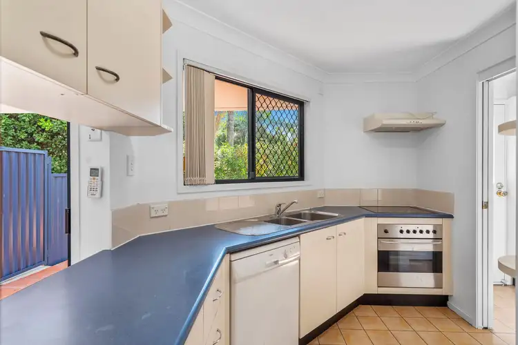 Sixth view of Homely townhouse listing, 7/40 Taunton Street, Annerley QLD 4103