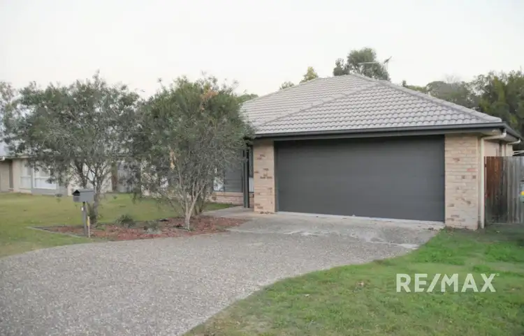 14 Linfield Street, Hillcrest QLD 4118