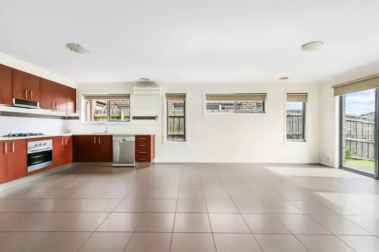 Third view of Homely house listing, 2 Balmoral Place, Traralgon VIC 3844