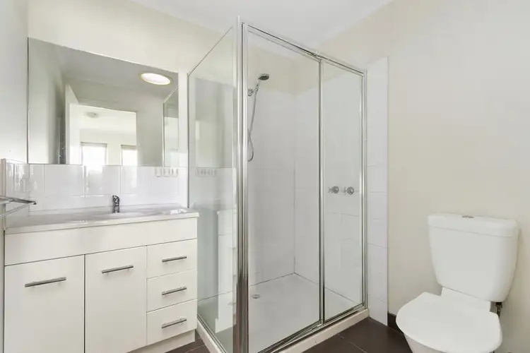 Fifth view of Homely house listing, 2 Balmoral Place, Traralgon VIC 3844