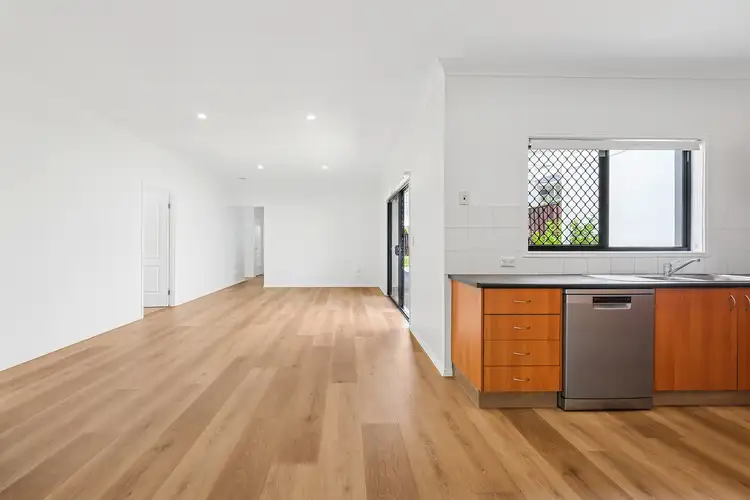 Sixth view of Homely house listing, 8 Mauritius Court, Varsity Lakes QLD 4227