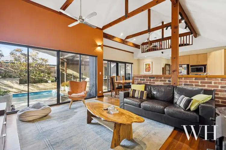 11 Colburn Way, East Fremantle WA 6158