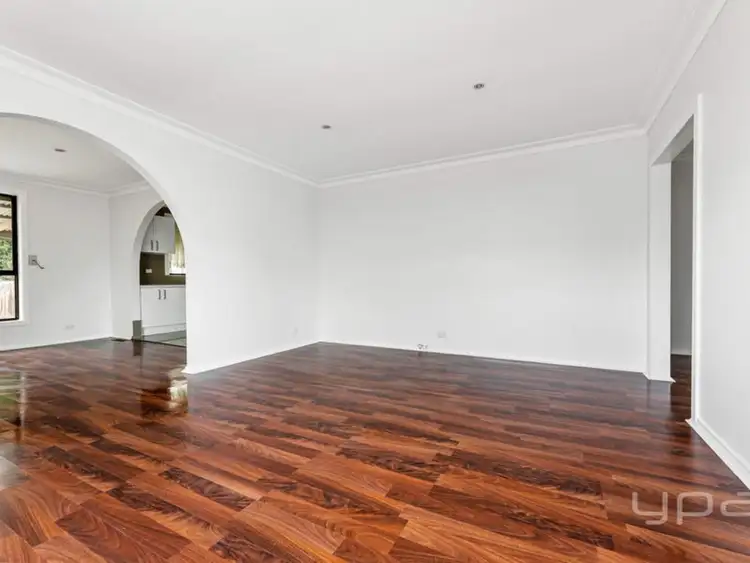 Fifth view of Homely house listing, 19 Handsworth Court, Tullamarine VIC 3043