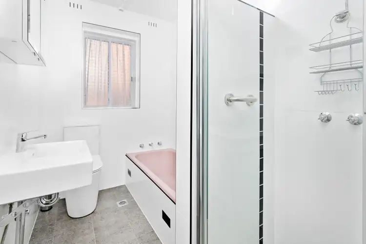 Sixth view of Homely unit listing, 6/393 Crown Street, Wollongong NSW 2500