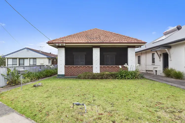 12 Scholey Street, Mayfield NSW 2304