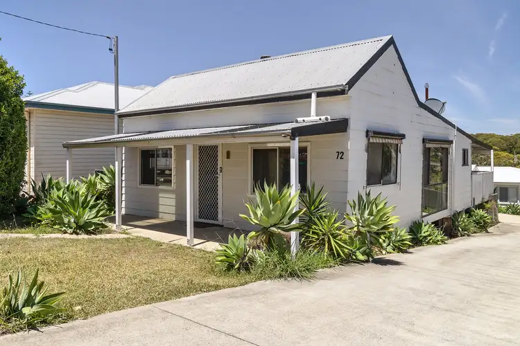 72 E K Avenue, Charlestown NSW 2290