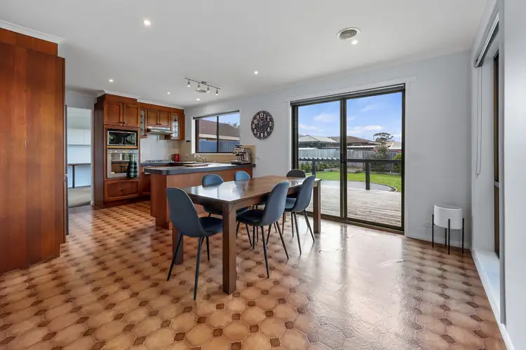 Third view of Homely house listing, 8 Heydon Avenue, Warrnambool VIC 3280