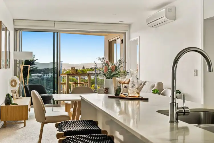 Fifth view of Homely unit listing, 402/51 Peerless Avenue, Mermaid Beach QLD 4218