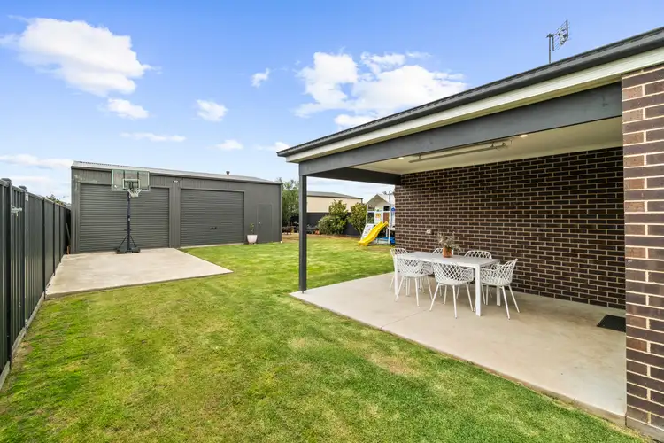 Second view of Homely house listing, 8 Lazzaro Crescent, Sale VIC 3850