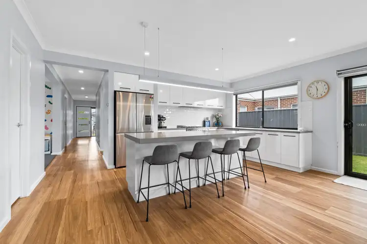 Fourth view of Homely house listing, 8 Lazzaro Crescent, Sale VIC 3850