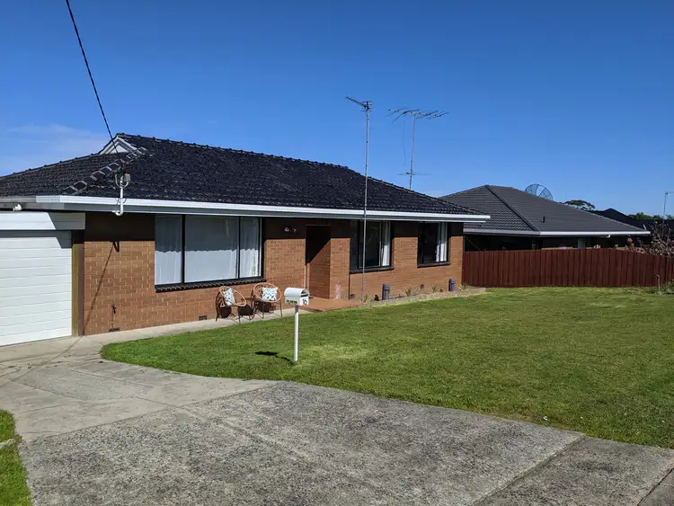 16 Peacock Street, Mirboo North VIC 3871