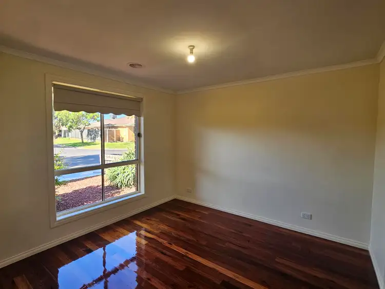 Fifth view of Homely house listing, 21 Limpopa Square, Roxburgh Park VIC 3064