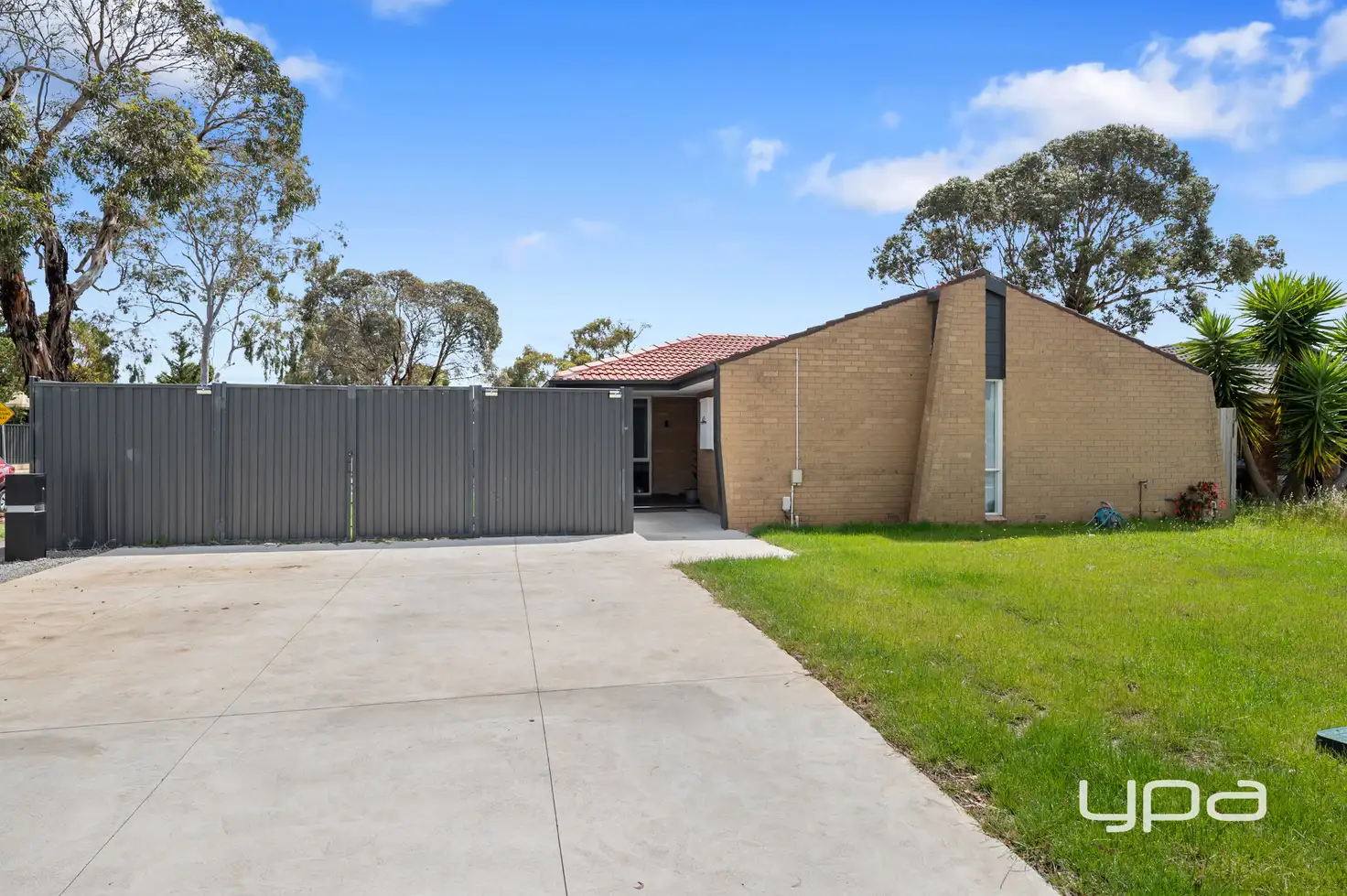 Main view of Homely house listing, 43 Chelmsford Way, Melton West VIC 3337