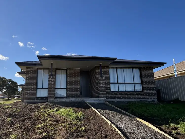 98 Perth Street, Aberdeen NSW 2336