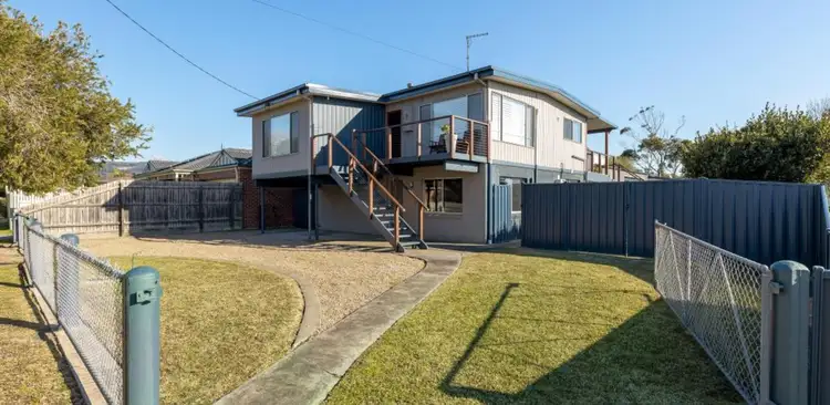 7 Forbes Street, Safety Beach VIC 3936