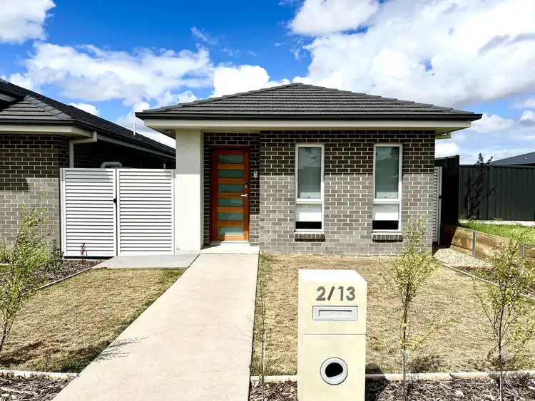 2/13 Aston Martin Drive, Goulburn NSW 2580