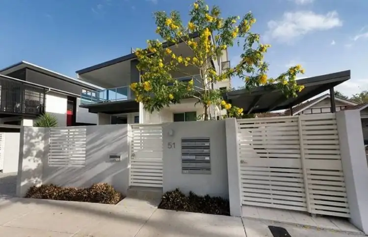 4/51 Lambert Road, Indooroopilly QLD 4068