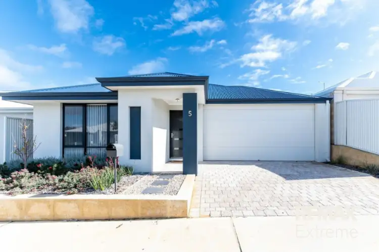 5 Roebuck Boulevard, Eglinton WA 6034