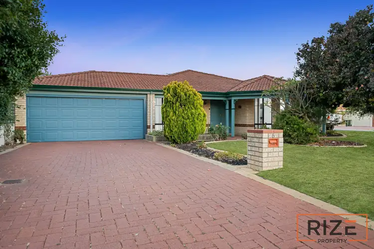 5 Coolamine Close, Carramar WA 6031