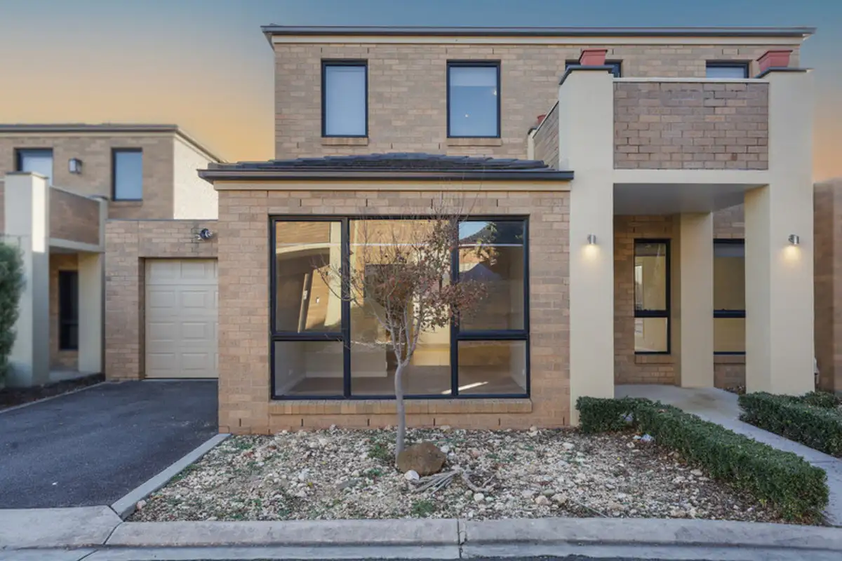 Main view of Homely townhouse listing, 2/3 Katya Court, Warrnambool VIC 3280