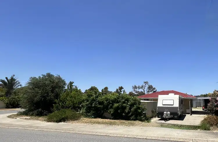 7 Star Street, Dudley Park WA 6210