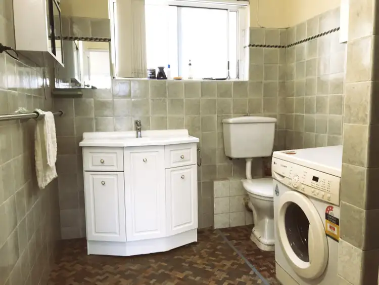 Fifth view of Homely apartment listing, 4/23 Quirk Street, Dee Why NSW 2099