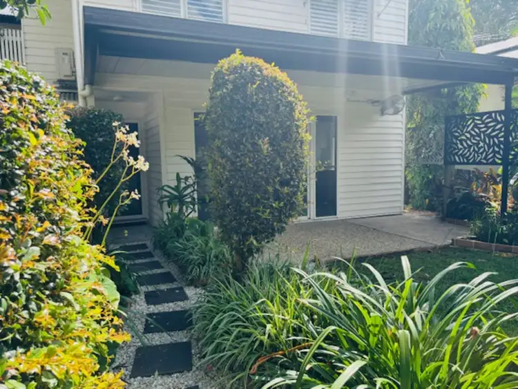 33 Soudan Street, Bardon QLD 4065