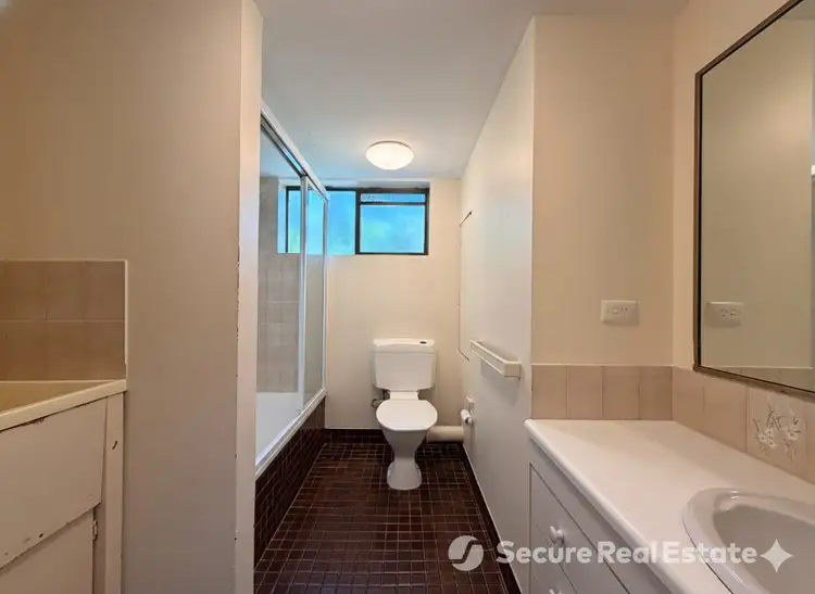 Fifth view of Homely unit listing, 2/60 Depper Street, St Lucia QLD 4067