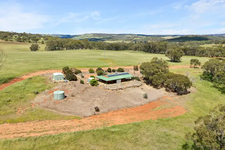 211 Picnic Hill Road, Coondle WA 6566