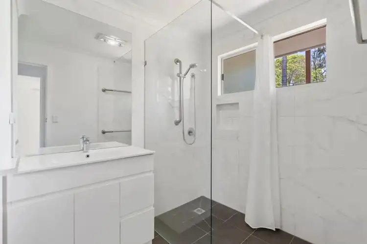 Fifth view of Homely flat listing, 117 Queens Court, Alexandra Hills QLD 4161