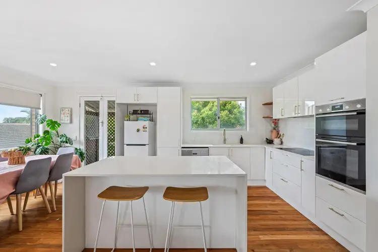 19 Booker Parade, Golden Beach QLD 4551