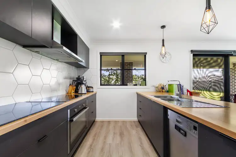 Second view of Homely house listing, 7 Findley Court, Stratford VIC 3862