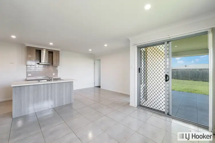 Sixth view of Homely unit listing, 2/14 Georgia Terrace, Kalkie QLD 4670
