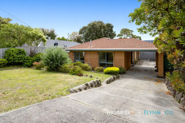 209 Ninth Avenue South, Rosebud VIC 3939