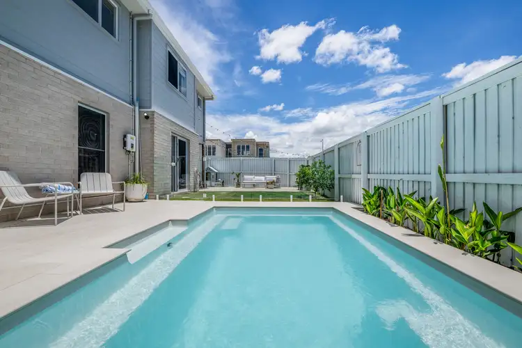 11 Daydream Crescent, Banya QLD 4551